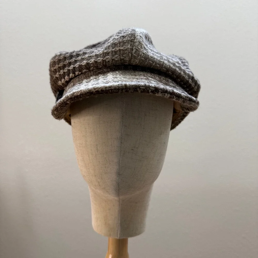 Newsboy‎ Brown Wool Blend Textured Chunky Button Detail Cap Hat One Size